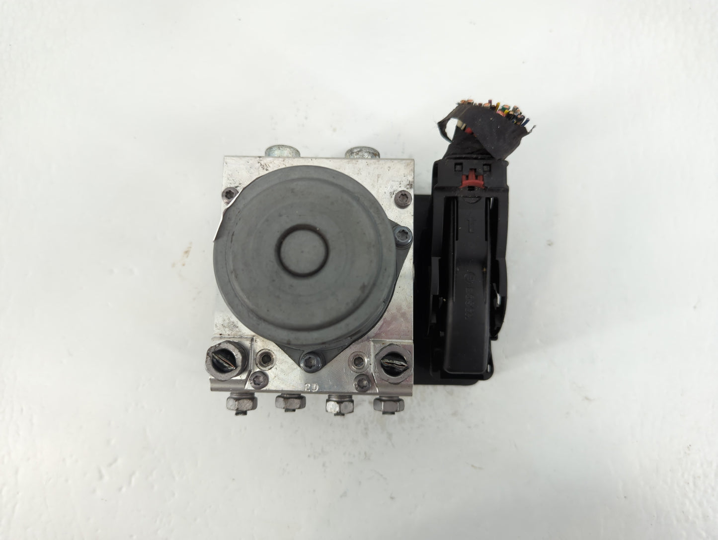 2018 Gmc Acadia ABS Pump Control Module Replacement P/N:84408129 Fits Fits 2019 2020 OEM Used Auto Parts - Oemusedautoparts1