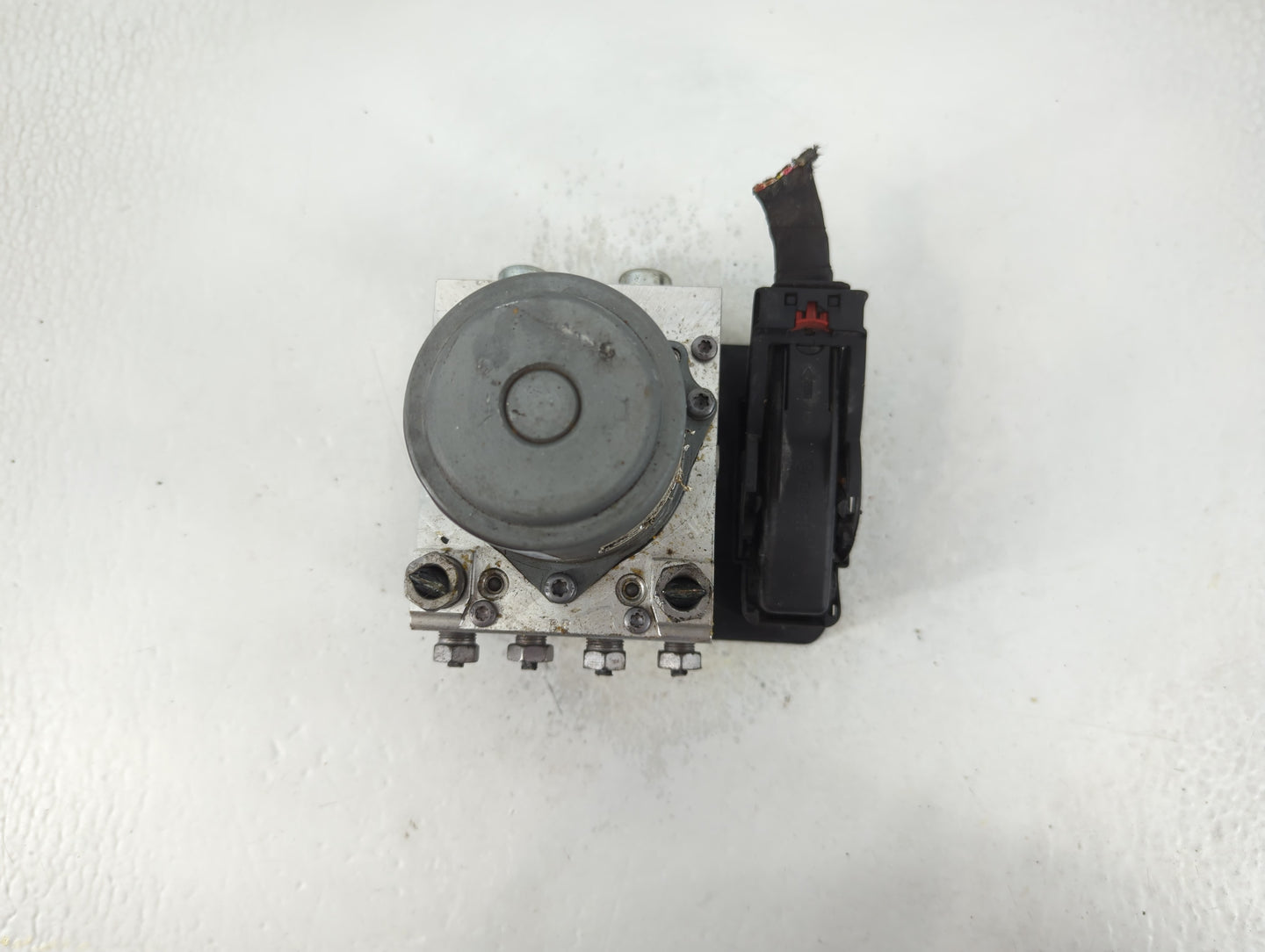 2018 Gmc Acadia ABS Pump Control Module Replacement P/N:8128 178080156 Fits Fits 2019 2020 OEM Used Auto Parts - Oemusedauto