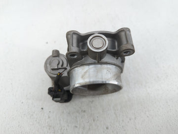 2016-2022 Gmc Canyon Throttle Body P/N:12670839AA Fits Fits 2016 2017 2018 2019 2020 2021 2022 OEM Used Auto Parts
