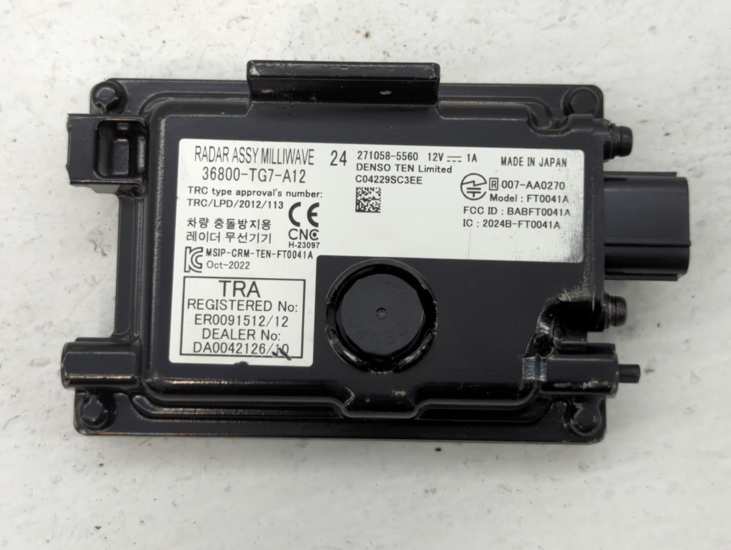 2017-2019 Gmc Canyon PCM Engine Control Computer ECU ECM PCU OEM P/N:271058-5560 Fits Fits 2017 2018 2019 2020 OEM Used Auto