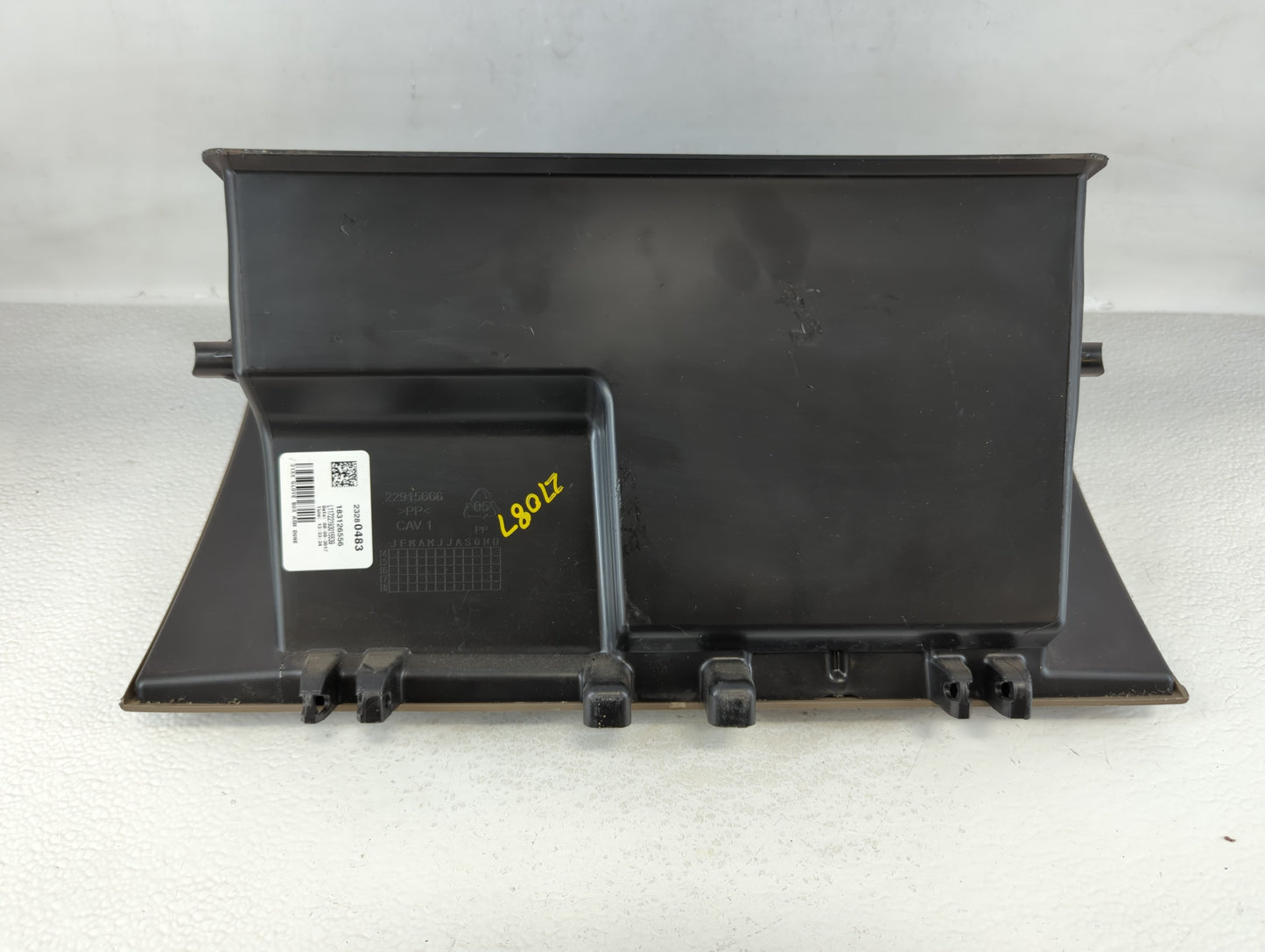 2018 Gmc Canyon Passenger Glove Box Door Storage Compartment - Oemusedautoparts1.com