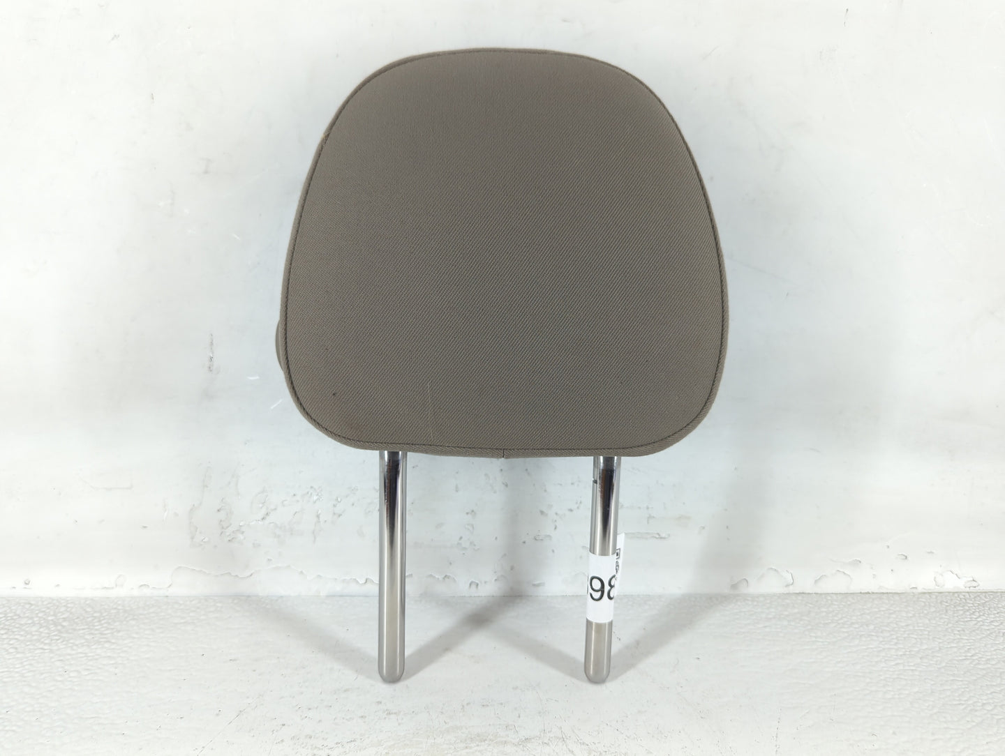 2015-2019 Gmc Canyon Headrest Head Rest Front Driver Passenger Seat Beige - Oemusedautoparts1.com