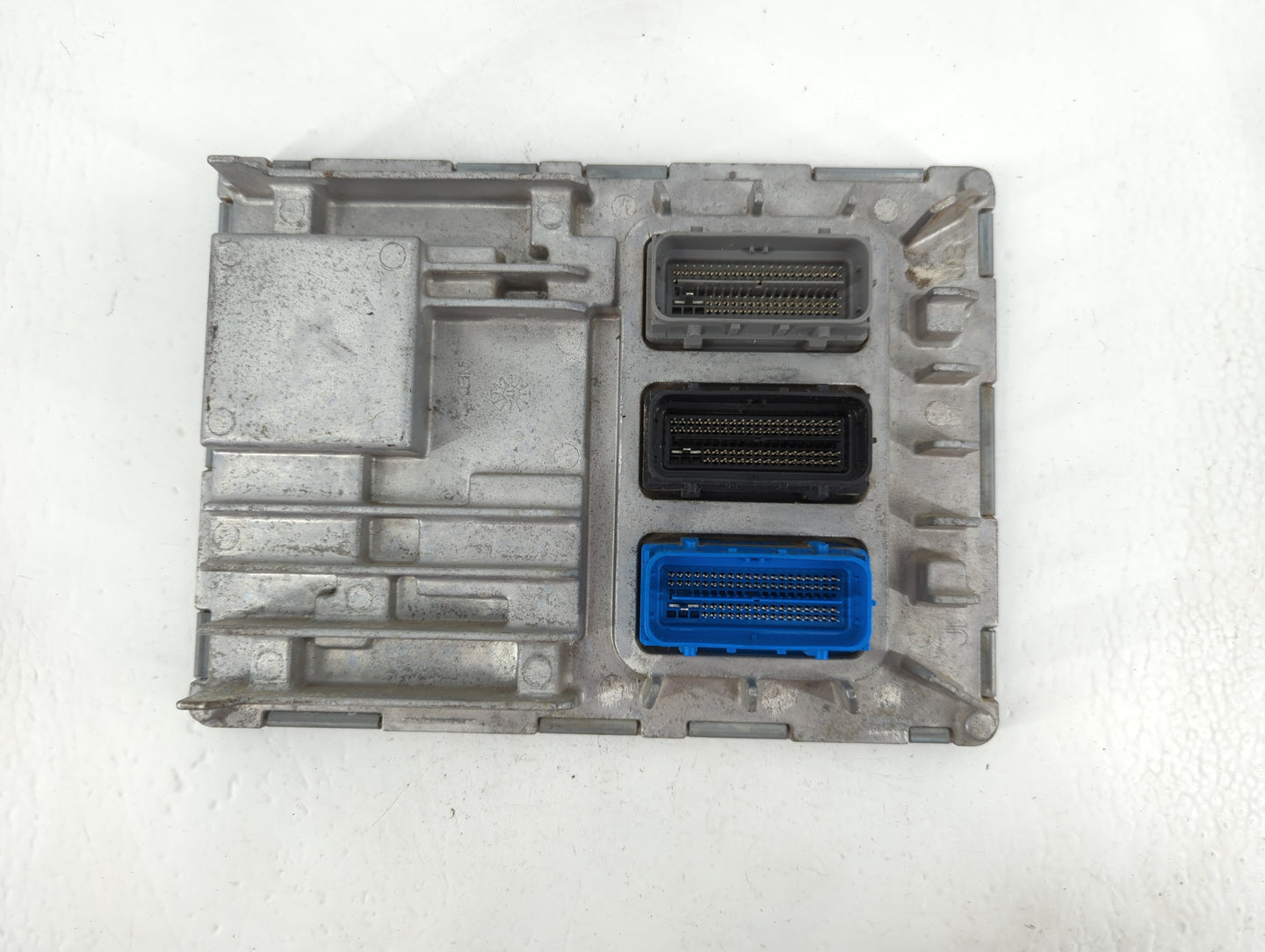 2017-2022 Gmc Canyon PCM Engine Control Computer ECU ECM PCU OEM P/N:12686474 Fits Fits 2016 2017 2018 2019 2020 2021 2022 O