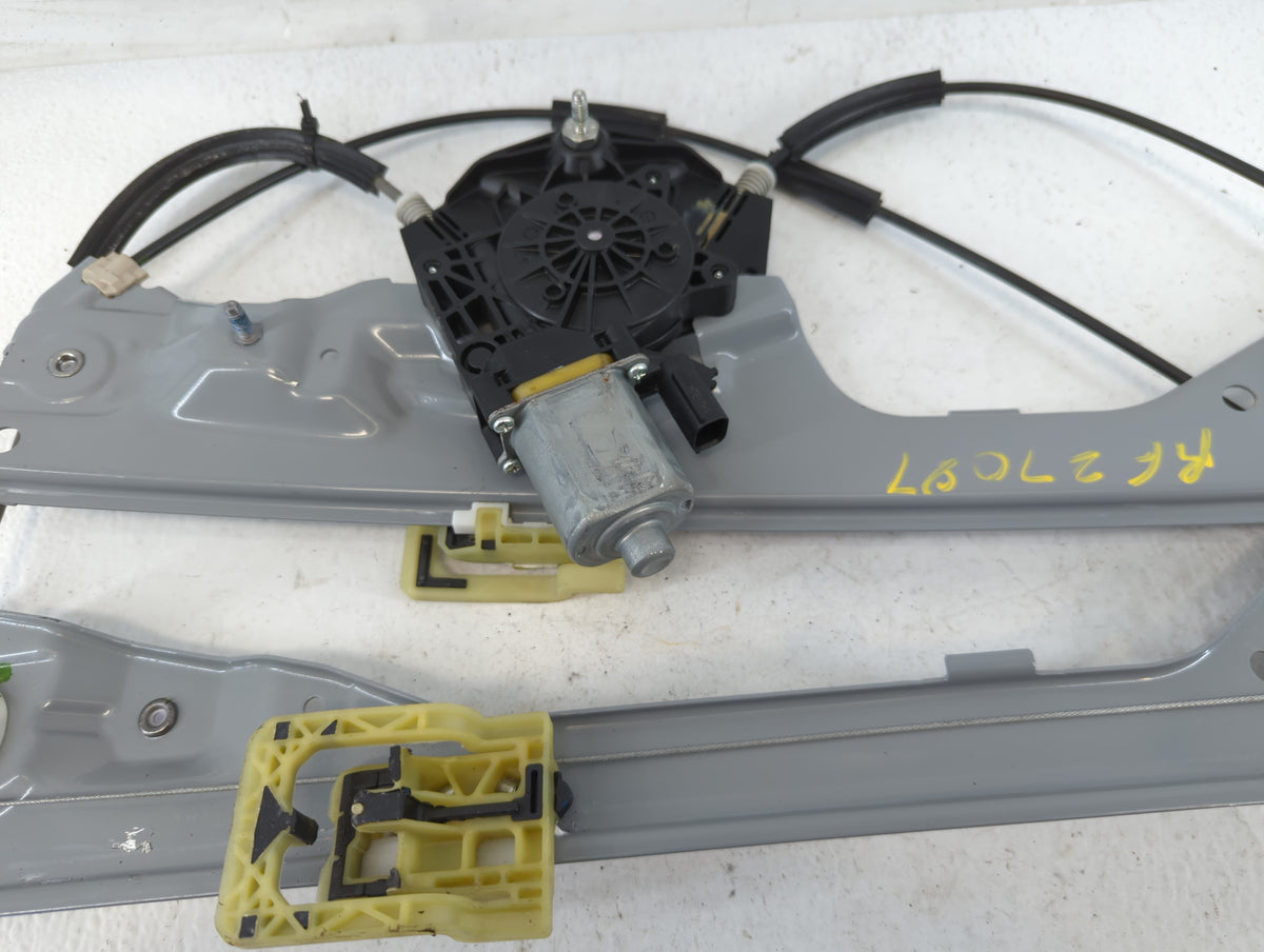 2015-2022 Gmc Canyon Window Regulator Passenger Front - Oemusedautoparts1.com