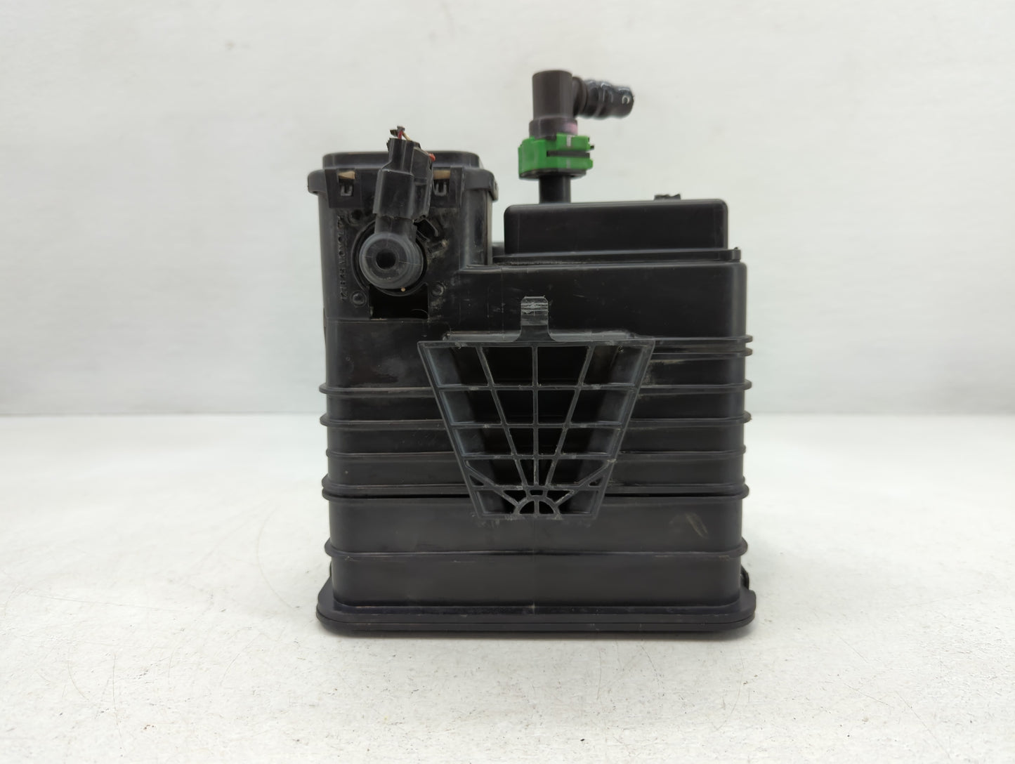 2018 Gmc Canyon Fuel Vapor Charcoal Canister - Oemusedautoparts1.com