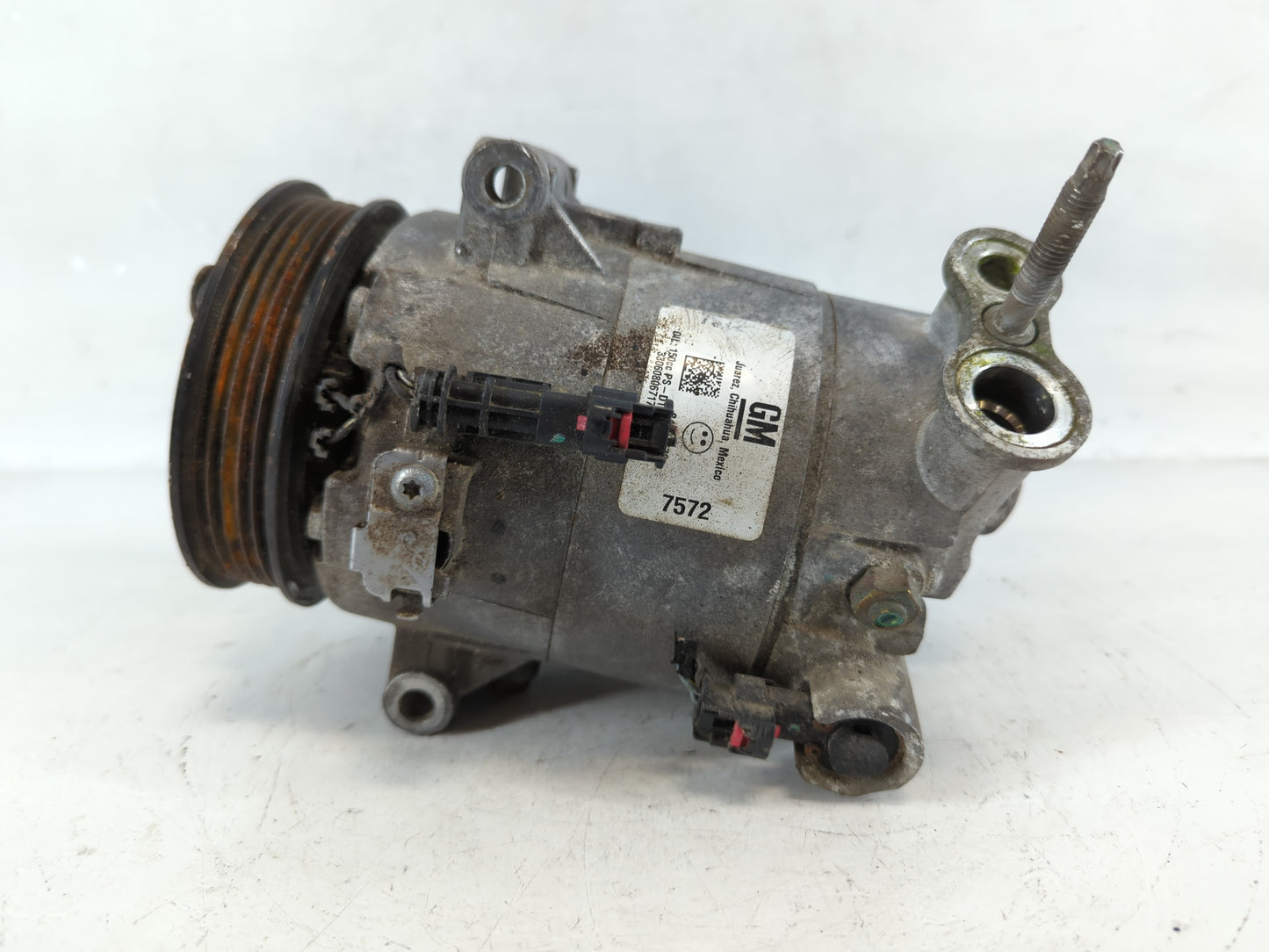 2017-2022 Gmc Canyon Air Conditioning A/c Ac Compressor Oem - Oemusedautoparts1.com