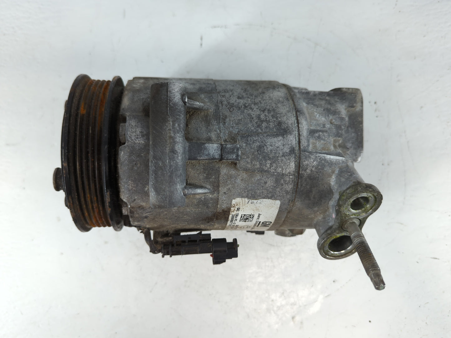 2017-2022 Gmc Canyon Air Conditioning A/c Ac Compressor Oem - Oemusedautoparts1.com