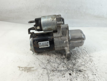 2017-2022 Gmc Canyon Car Starter Motor Solenoid OEM P/N:12674768 Fits Fits 2017 2018 2019 2020 2021 2022 OEM Used Auto Parts