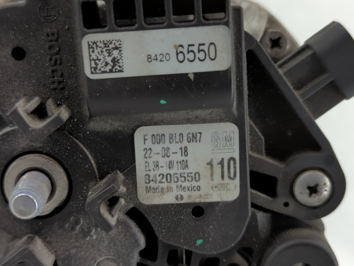 2017-2019 Gmc Savana 2500 Alternator Replacement Generator Charging Assembly Engine OEM P/N:84206550 Fits OEM Used Auto Part