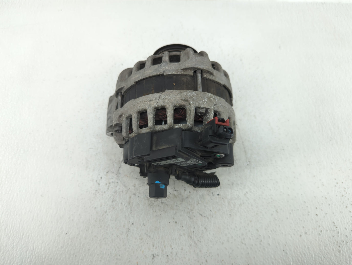 2016-2019 Gmc Savana 2500 Alternator Replacement Generator Charging Assembly Engine OEM P/N:84206550 Fits OEM Used Auto Part