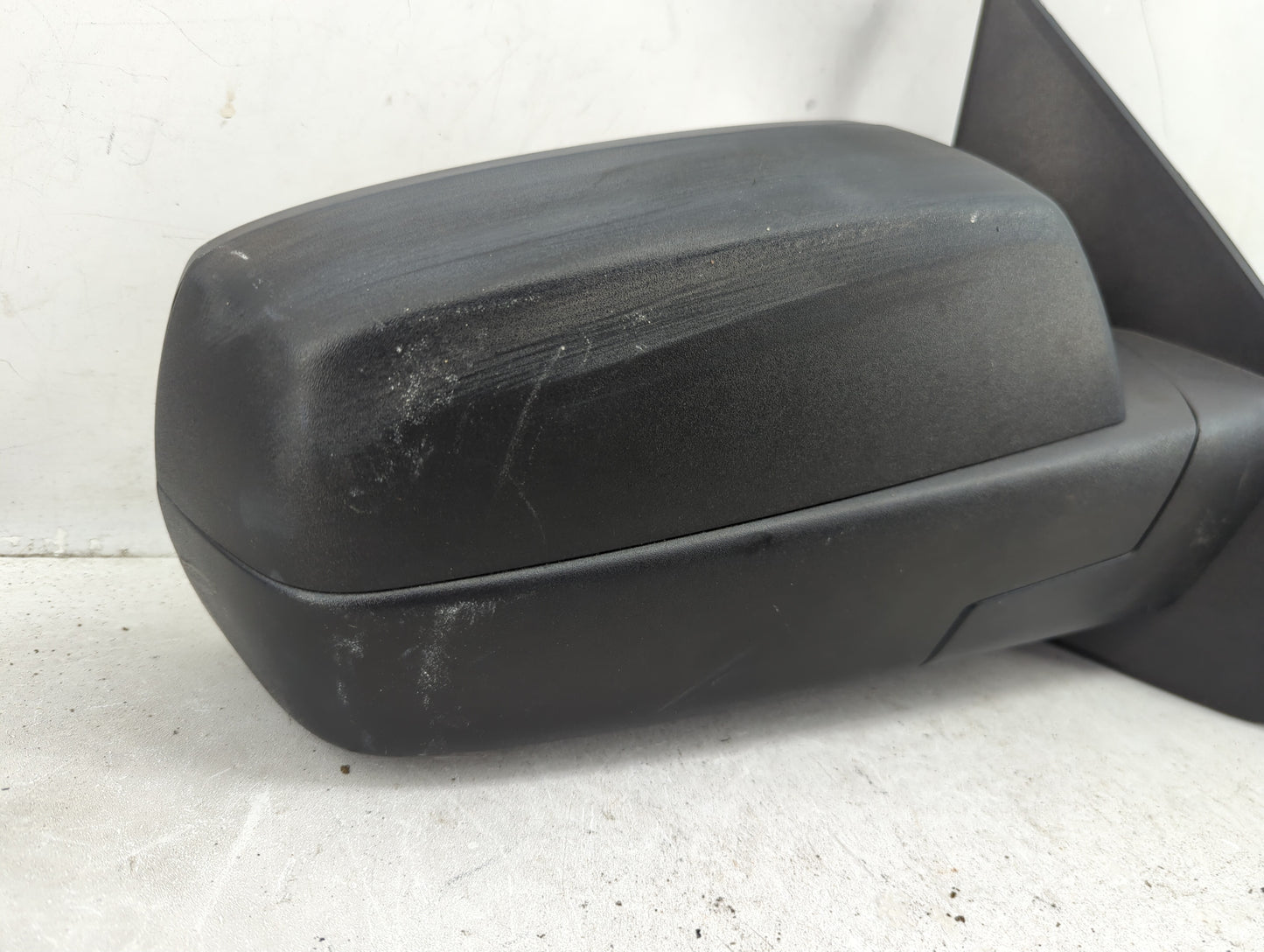 2014-2019 Gmc Sierra Passenger Side View Mirror - Right Door Mirror OEM Used - Oemusedautoparts1.com