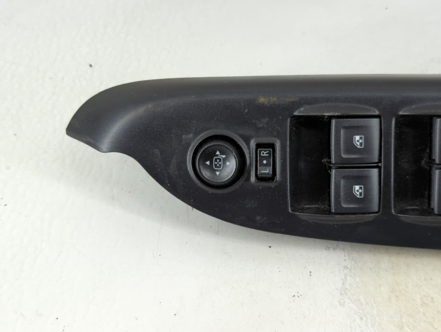 2014-2019 Gmc Sierra 1500 Master Power Window Switch Replacement Driver Side Left P/N:23427098 Fits OEM Used Auto Parts - Oe