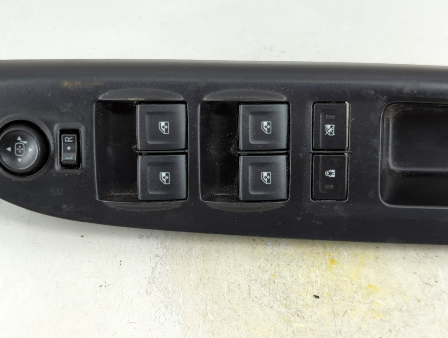 2014-2019 Gmc Sierra 1500 Master Power Window Switch Replacement Driver Side Left P/N:23427098 Fits OEM Used Auto Parts - Oe