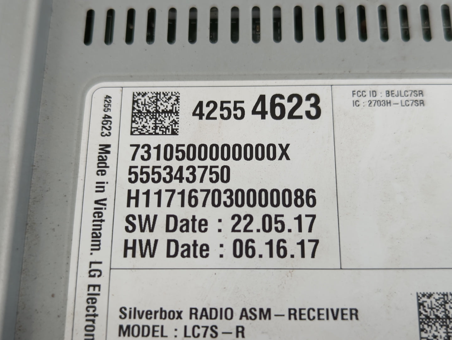 2018 Gmc Sierra 1500 Radio AM FM Cd Player Receiver Replacement P/N:42554623 Fits Fits 2019 OEM Used Auto Parts - Oemusedaut