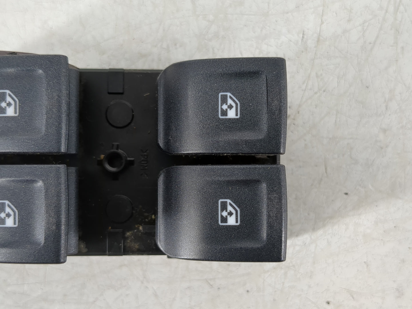 2014-2019 Gmc Sierra 1500 Master Power Window Switch Replacement Driver Side Left P/N:23427098 Fits OEM Used Auto Parts - Oe