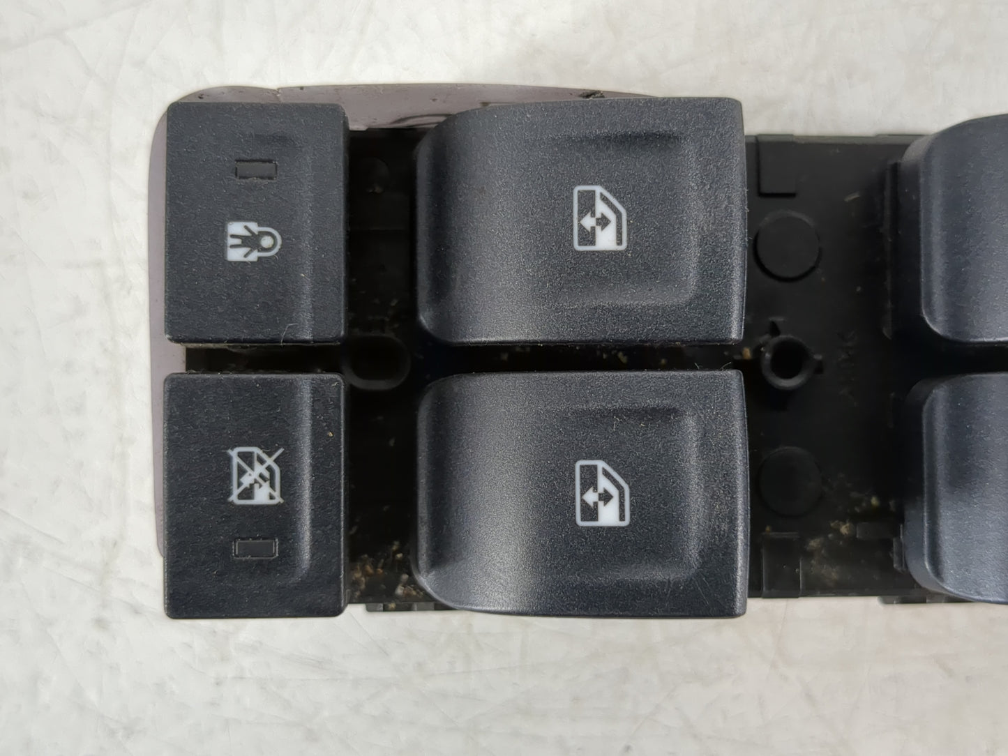 2014-2019 Gmc Sierra 1500 Master Power Window Switch Replacement Driver Side Left P/N:23427098 Fits OEM Used Auto Parts - Oe