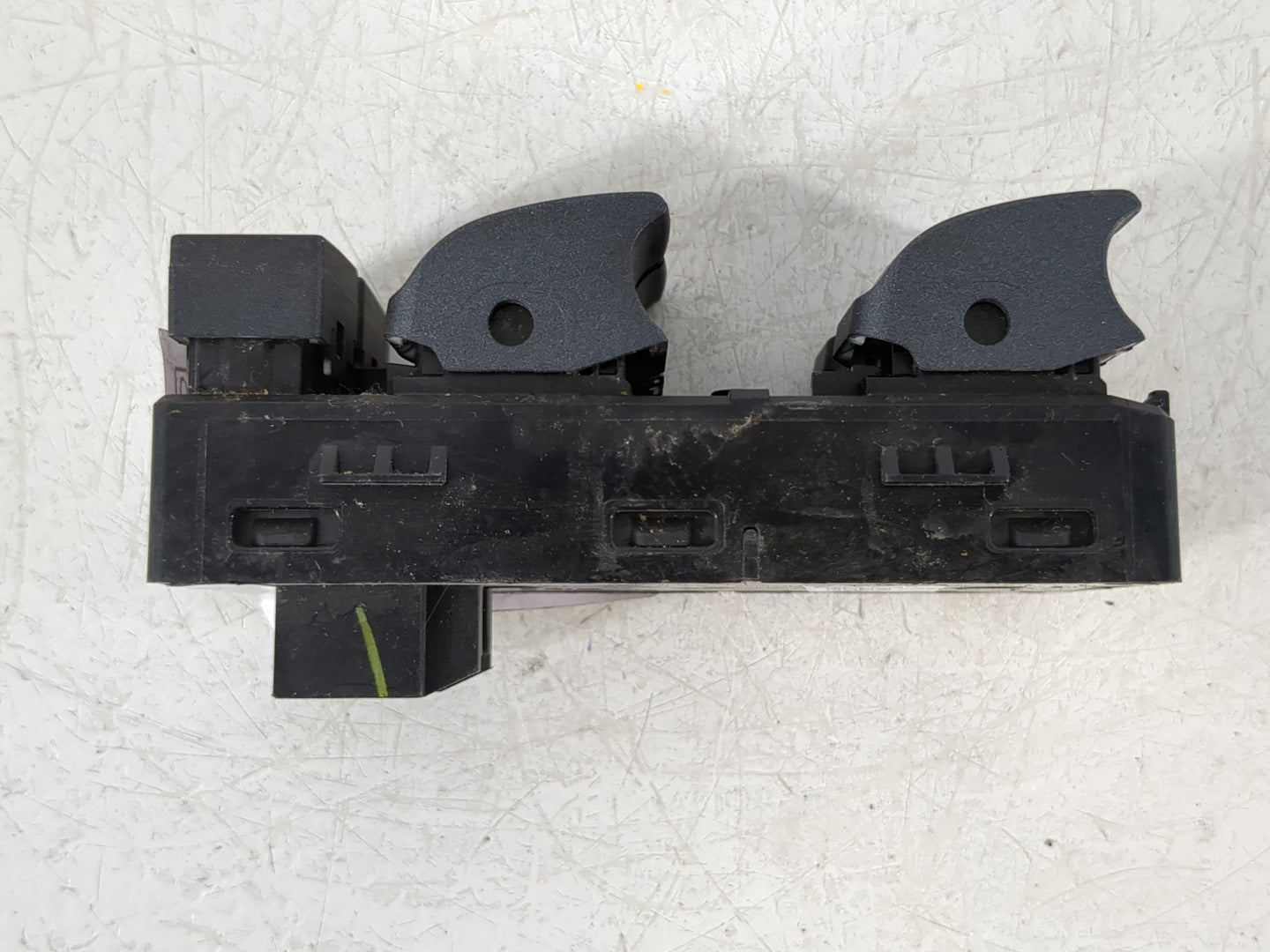 2014-2019 Gmc Sierra 1500 Master Power Window Switch Replacement Driver Side Left P/N:23427098 Fits OEM Used Auto Parts - Oe