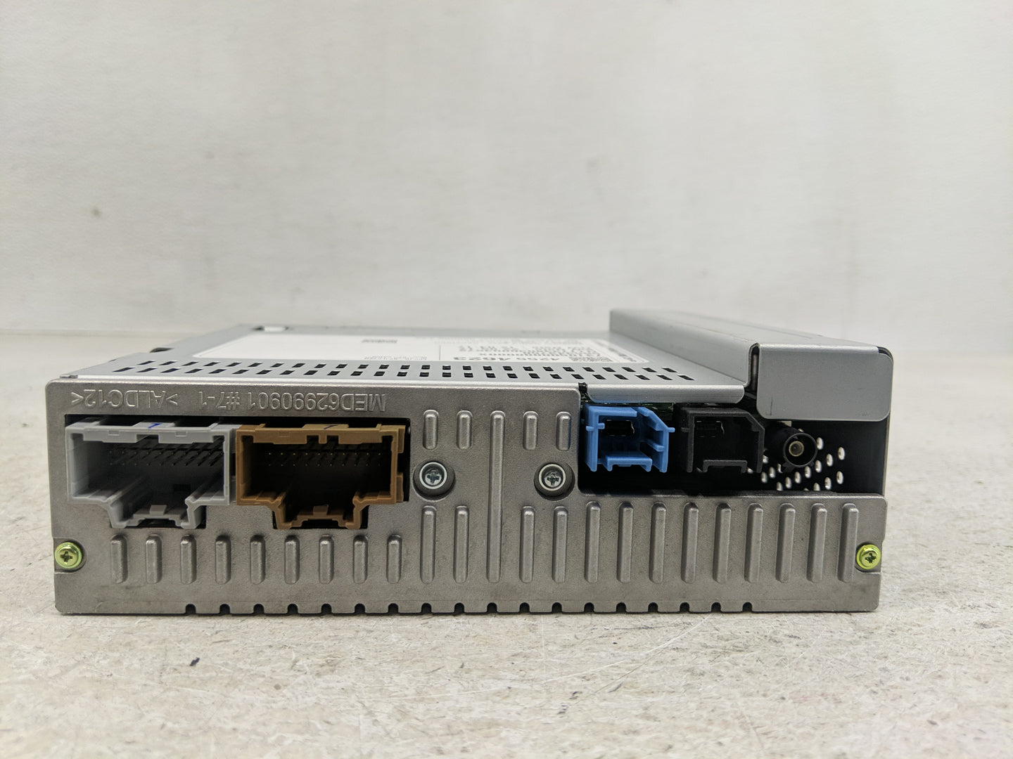 2018 Gmc Sierra 1500 Radio AM FM Cd Player Receiver Replacement P/N:42554623 Fits Fits 2019 OEM Used Auto Parts - Oemusedaut