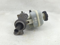 2014-2019 Gmc Sierra 1500 Brake Master Cylinder - Oemusedautoparts1.com