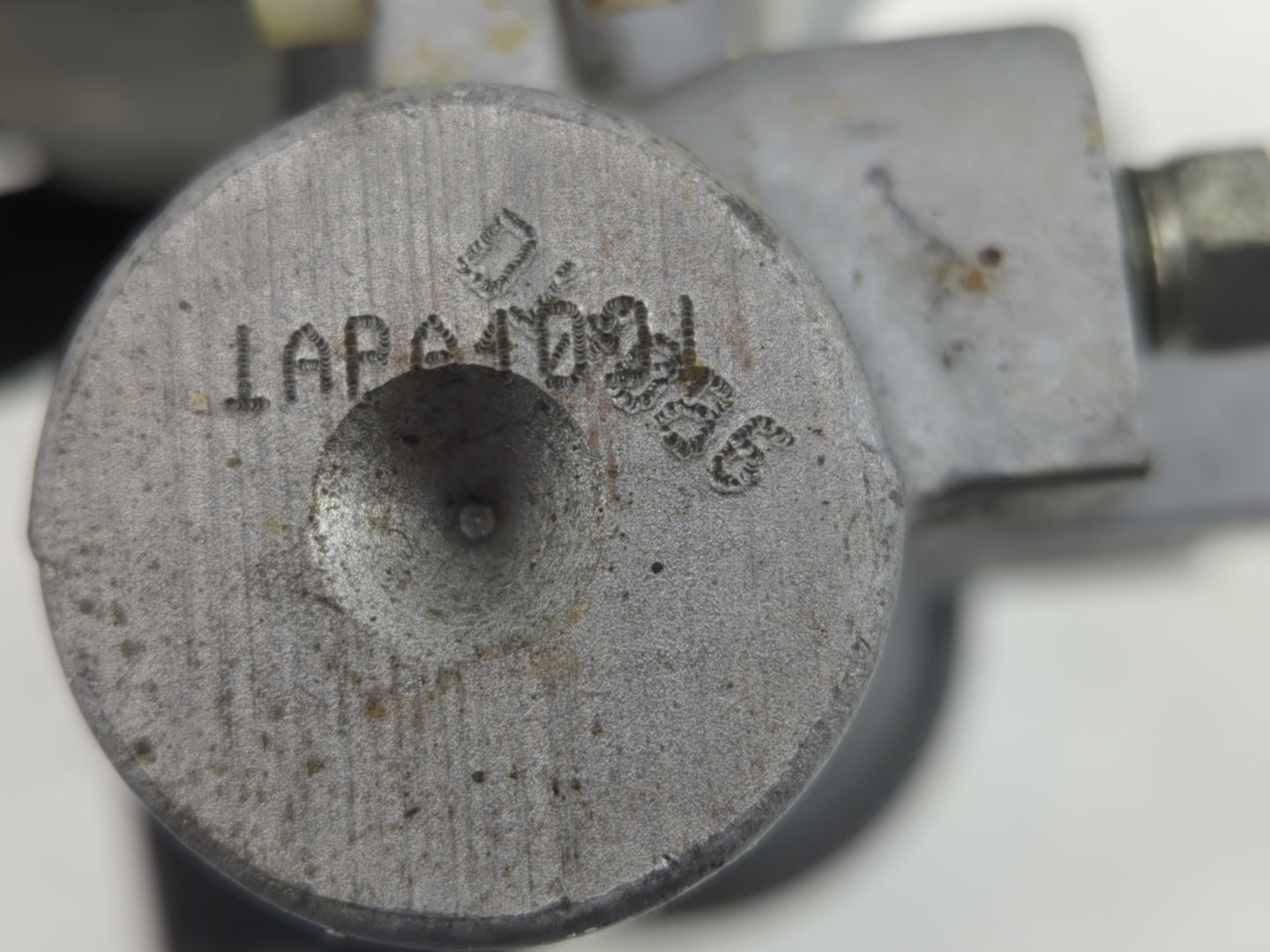 2014-2019 Gmc Sierra 1500 Brake Master Cylinder - Oemusedautoparts1.com