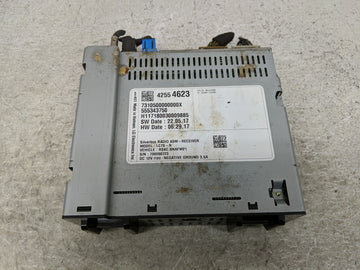 2018 Gmc Sierra 1500 Radio AM FM Cd Player Receiver Replacement P/N:42554623 Fits Fits 2019 OEM Used Auto Parts