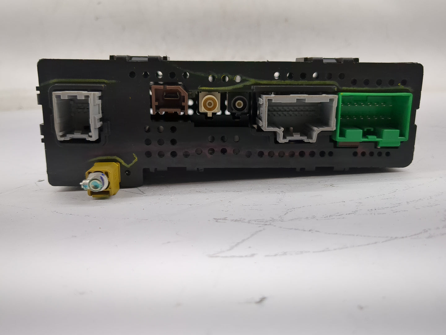 2017-2018 Gmc Sierra 1500 Radio AM FM Cd Player Receiver Replacement P/N:84222871 42578313 Fits Fits 2017 2018 OEM Used Auto