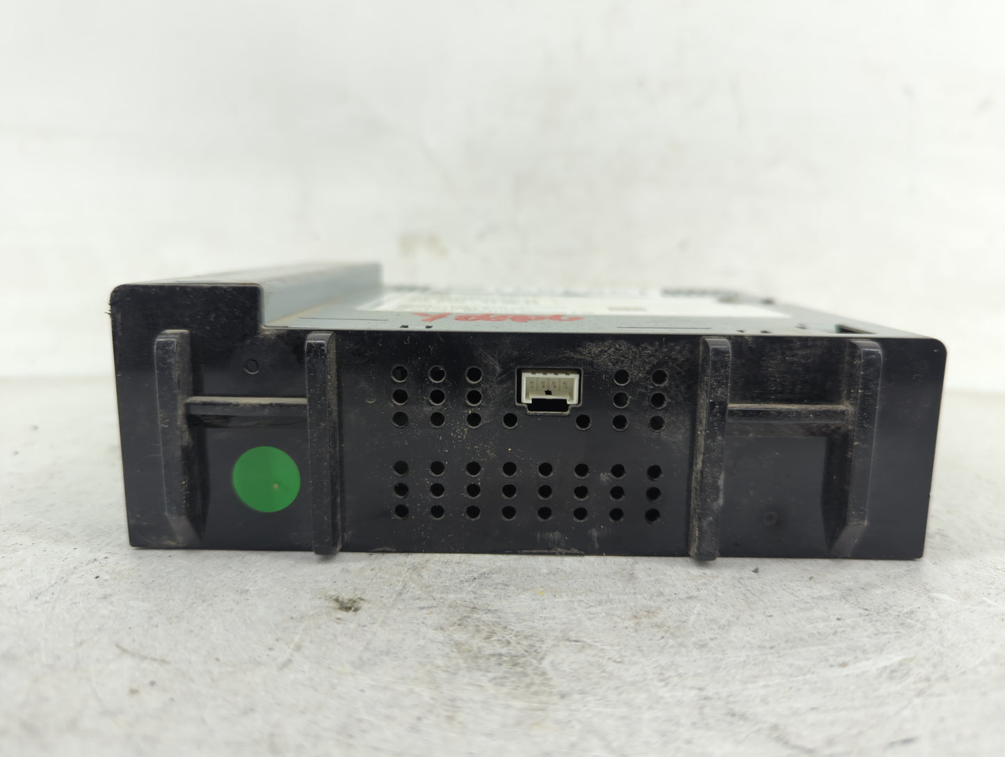 2018 Gmc Sierra 1500 Radio AM FM Cd Player Receiver Replacement P/N:555343750 42554616 Fits Fits 2019 2020 2021 OEM Used Aut