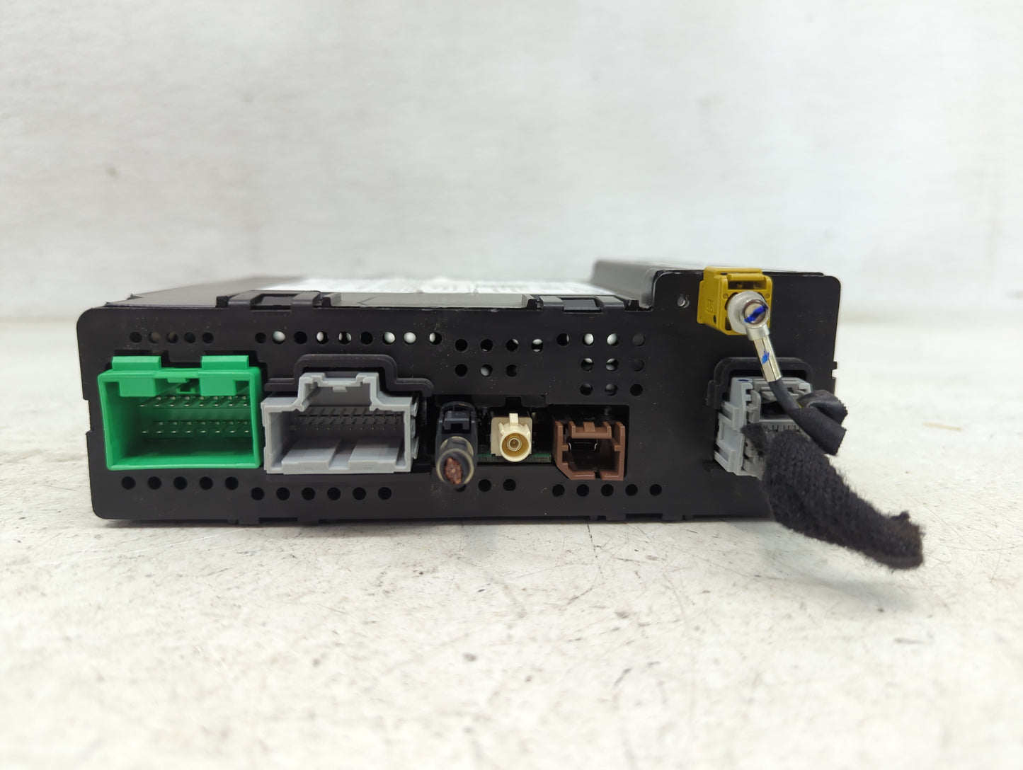2017-2018 Gmc Sierra 1500 Radio AM FM Cd Player Receiver Replacement P/N:84278527 111000-6911B101 Fits Fits 2017 2018 2019 O
