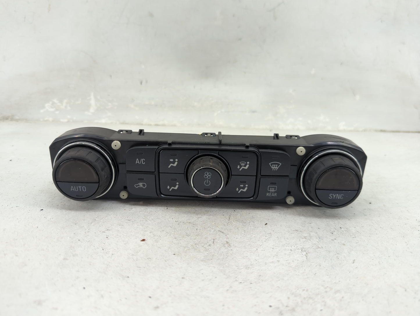 2018 Gmc Sierra 1500 Climate Control Module Temperature AC/Heater Replacement P/N:84258726 7370200000000X, 815372982 Fits OE