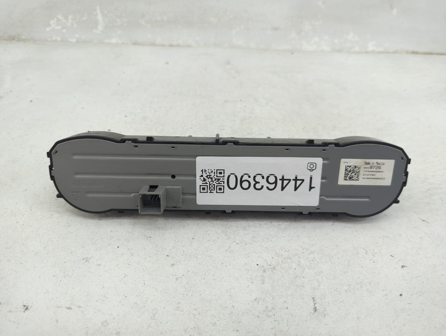 2018 Gmc Sierra 1500 Climate Control Module Temperature AC/Heater Replacement P/N:84258726 7370200000000X, 815372982 Fits OE