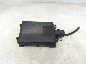 compare product 2016-2018 Gmc Sierra 1500 Fusebox Fuse Box Panel Relay Module P/N:84303177 13500114, 13500127, 13500113 Fits Fits 2016 2017 2018 OEM Used Auto Parts
