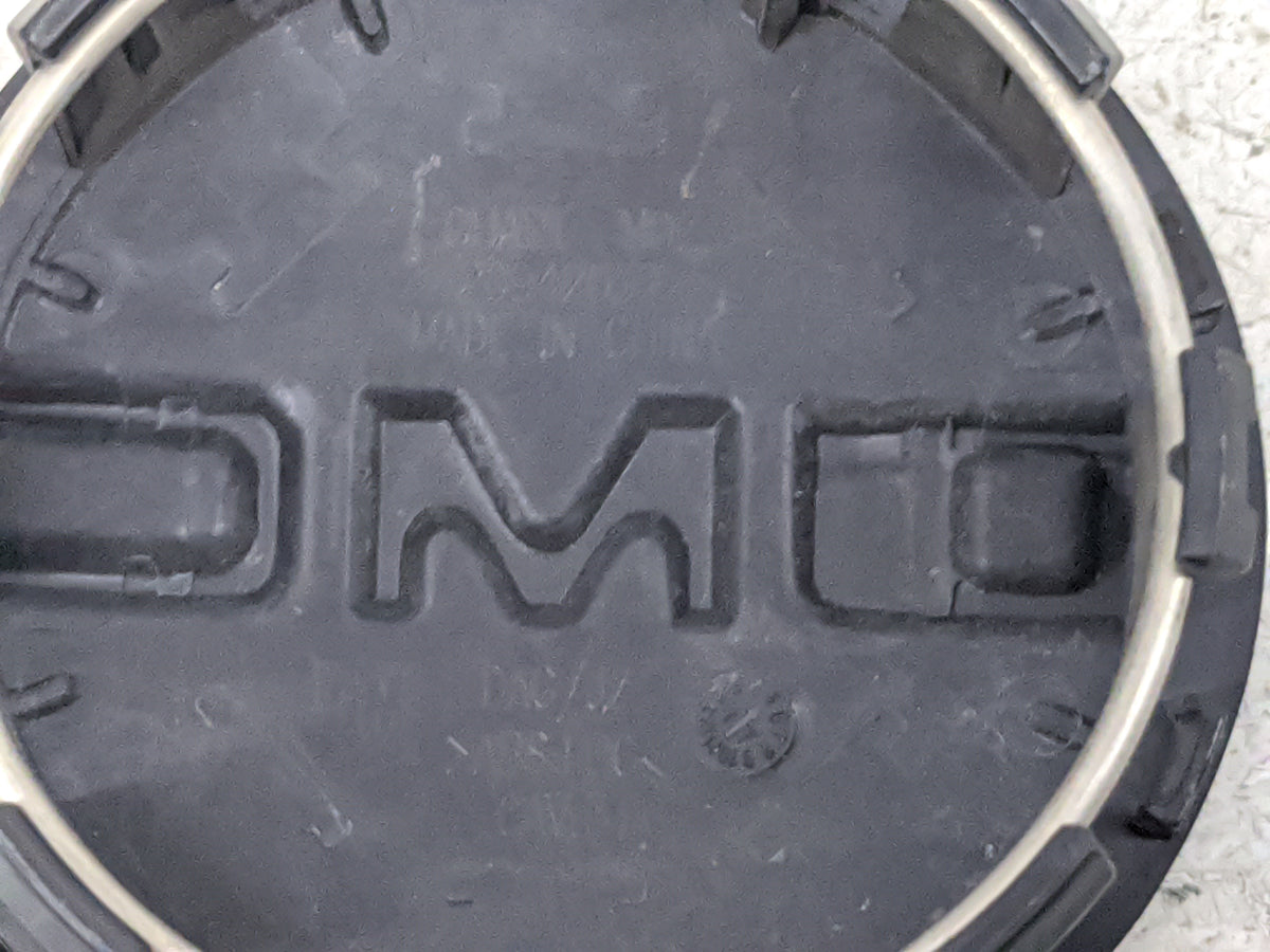 2018 Gmc Sierra 1500 Center Cap Oem Black - Oemusedautoparts1.com