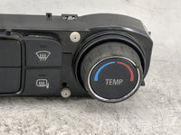2017-2019 Gmc Sierra 1500 Climate Control Module Temperature AC/Heater Replacement P/N:84199205 815372982 Fits OEM Used Auto