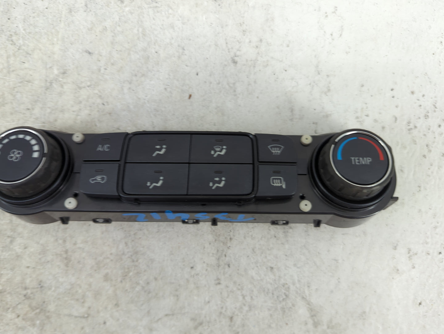 2017-2019 Gmc Sierra 1500 Climate Control Module Temperature AC/Heater Replacement P/N:84199205 815372982 Fits OEM Used Auto