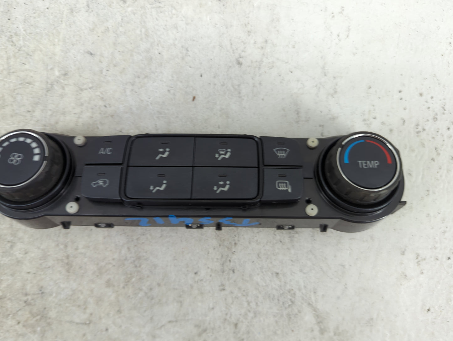 2017-2019 Gmc Sierra 1500 Climate Control Module Temperature AC/Heater Replacement P/N:84199205 815372982 Fits OEM Used Auto
