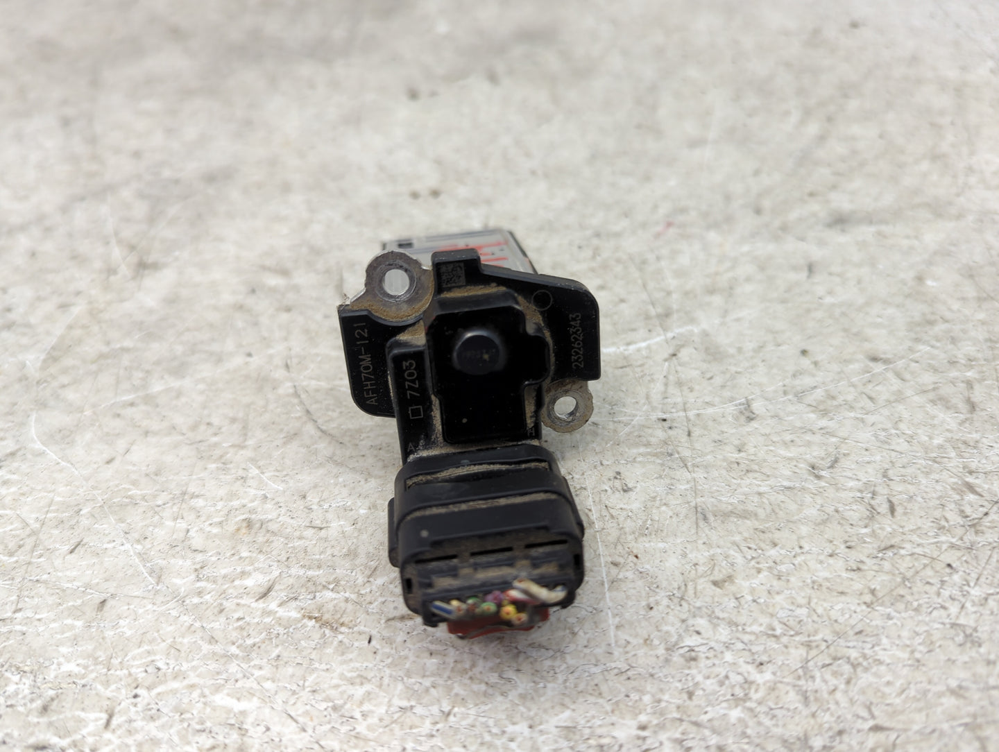 2014-2019 Gmc Sierra 1500 Mass Air Flow Meter Maf 1489966 - Oemusedautoparts1.com
