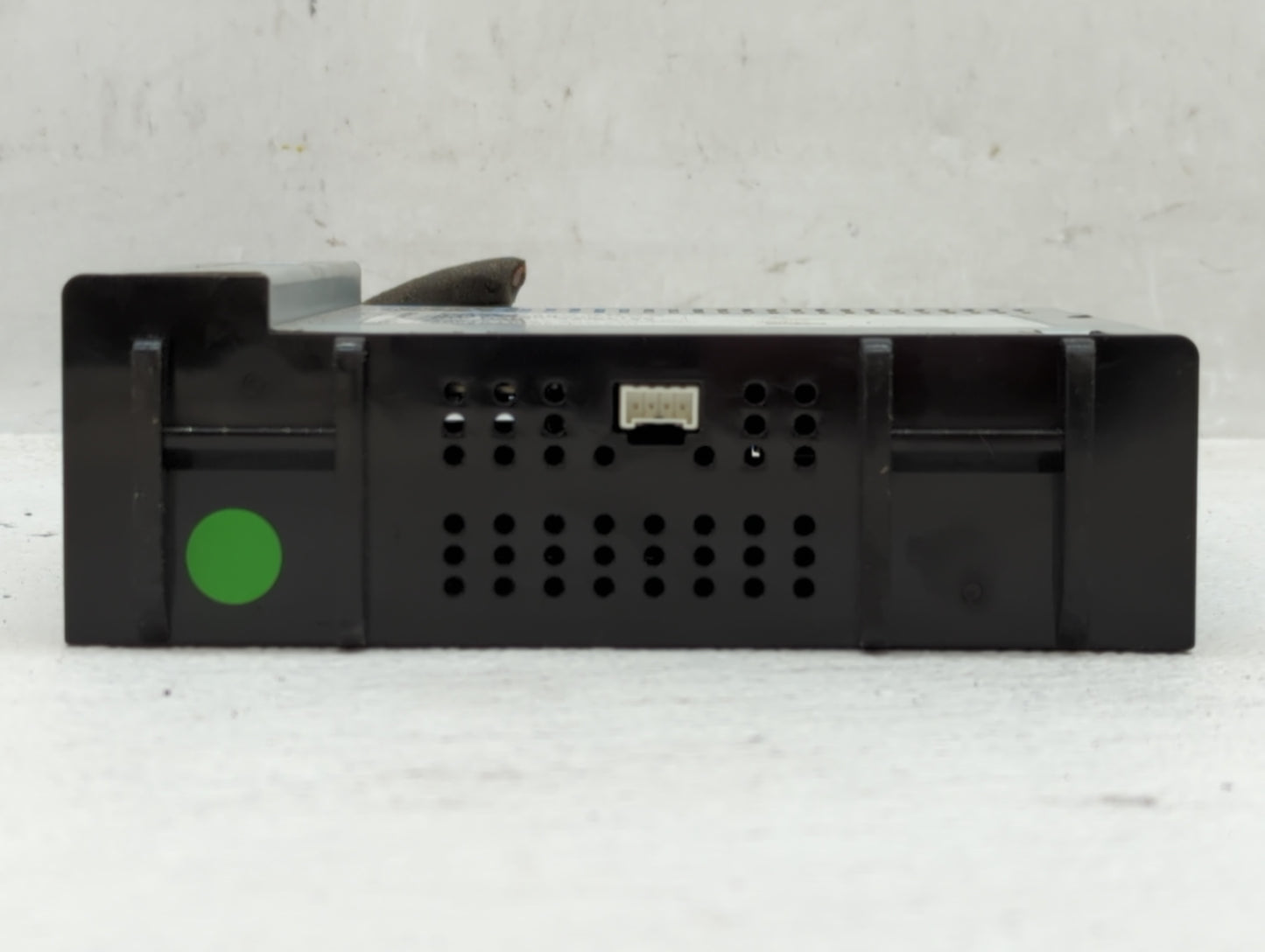 2018-2018 Gmc Sierra 1500 Am Fm Cd Player Radio Receiver - Oemusedautoparts1.com