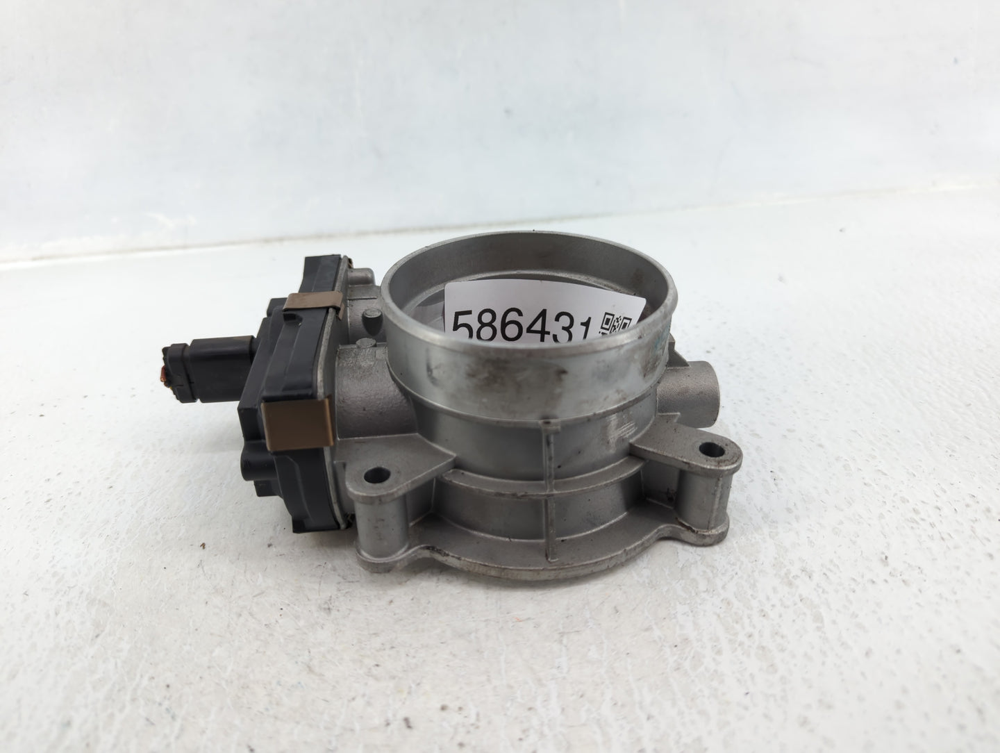 2014-2022 Gmc Sierra 1500 Throttle Body P/N:12678224 Fits Fits 2014 2015 2016 2017 2018 2019 2020 2021 2022 OEM Used Auto Pa