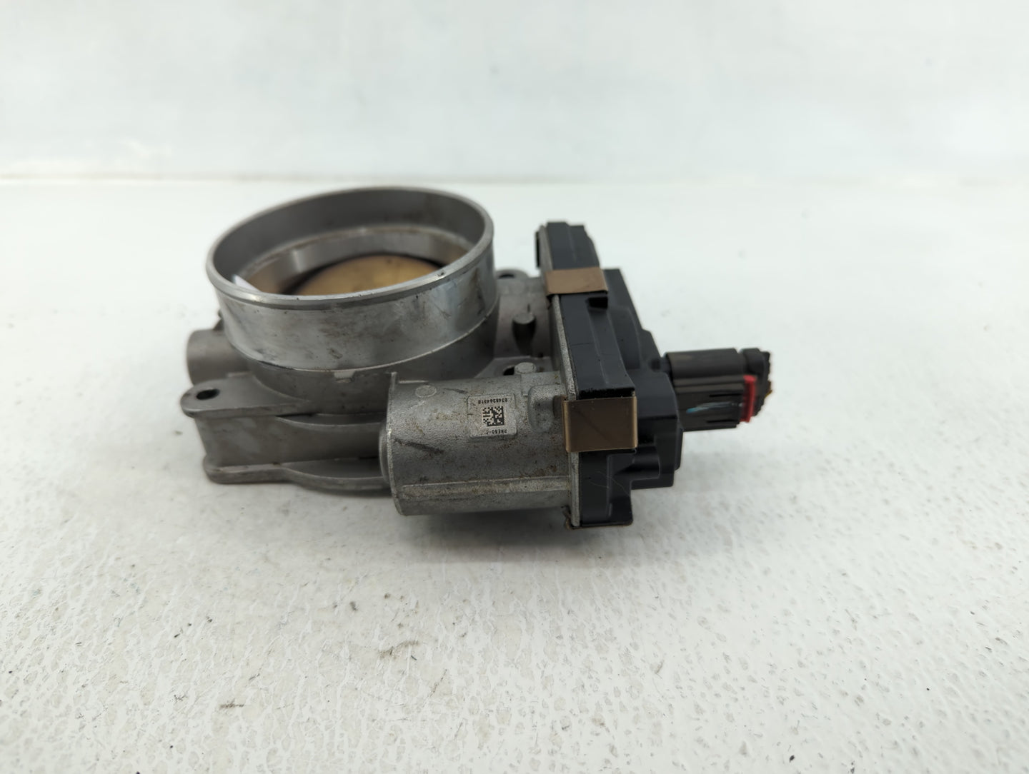 2014-2022 Gmc Sierra 1500 Throttle Body P/N:12678224 Fits Fits 2014 2015 2016 2017 2018 2019 2020 2021 2022 OEM Used Auto Pa