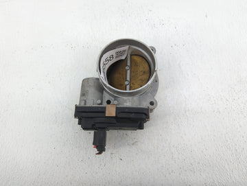 2014-2022 Gmc Sierra 1500 Throttle Body P/N:12678224 Fits Fits 2014 2015 2016 2017 2018 2019 2020 2021 2022 OEM Used Auto Pa