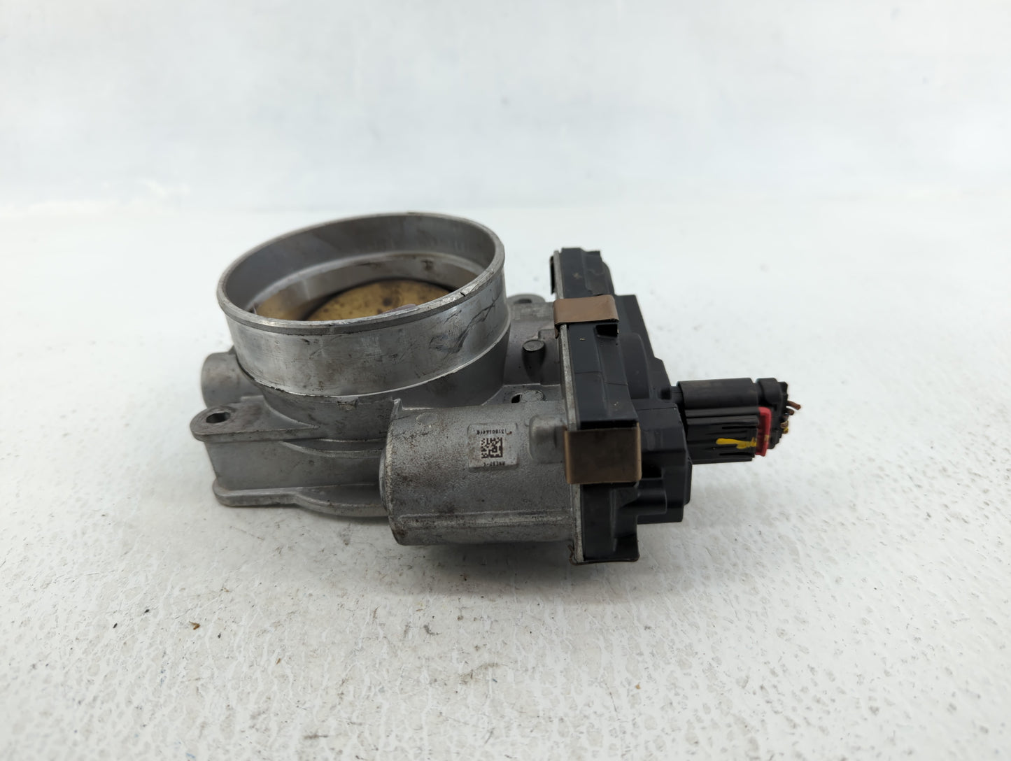 2014-2022 Gmc Sierra 1500 Throttle Body P/N:12678224 Fits Fits 2014 2015 2016 2017 2018 2019 2020 2021 2022 OEM Used Auto Pa