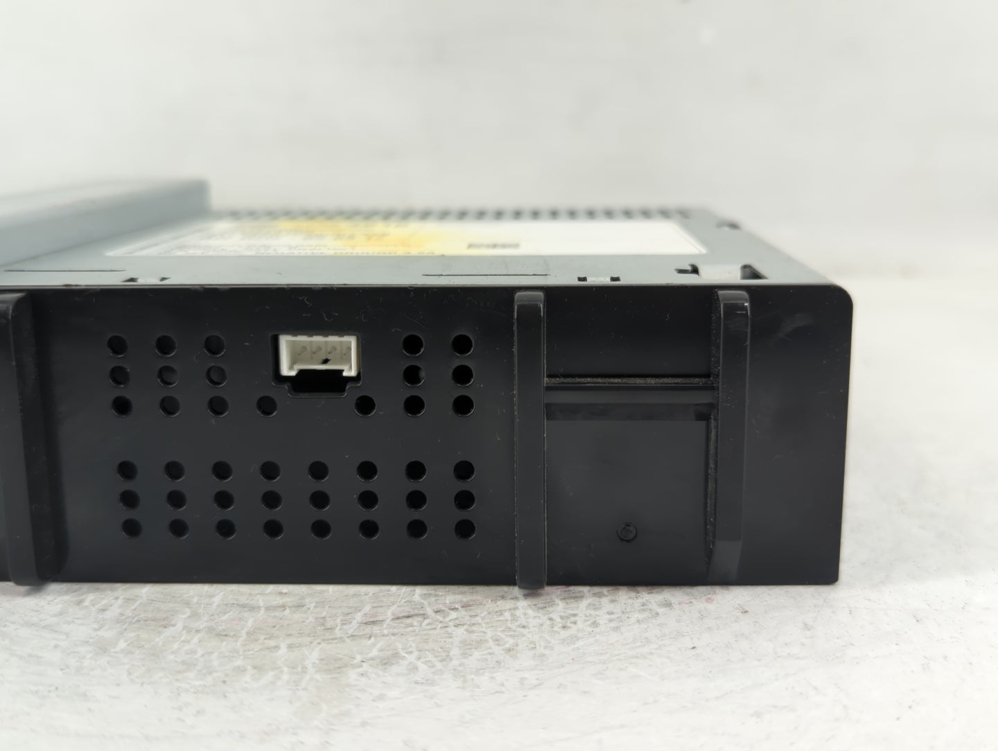 2018 Gmc Sierra 1500 Radio AM FM Cd Player Receiver Replacement P/N:42554616 Fits Fits 2019 2020 2021 OEM Used Auto Parts - 