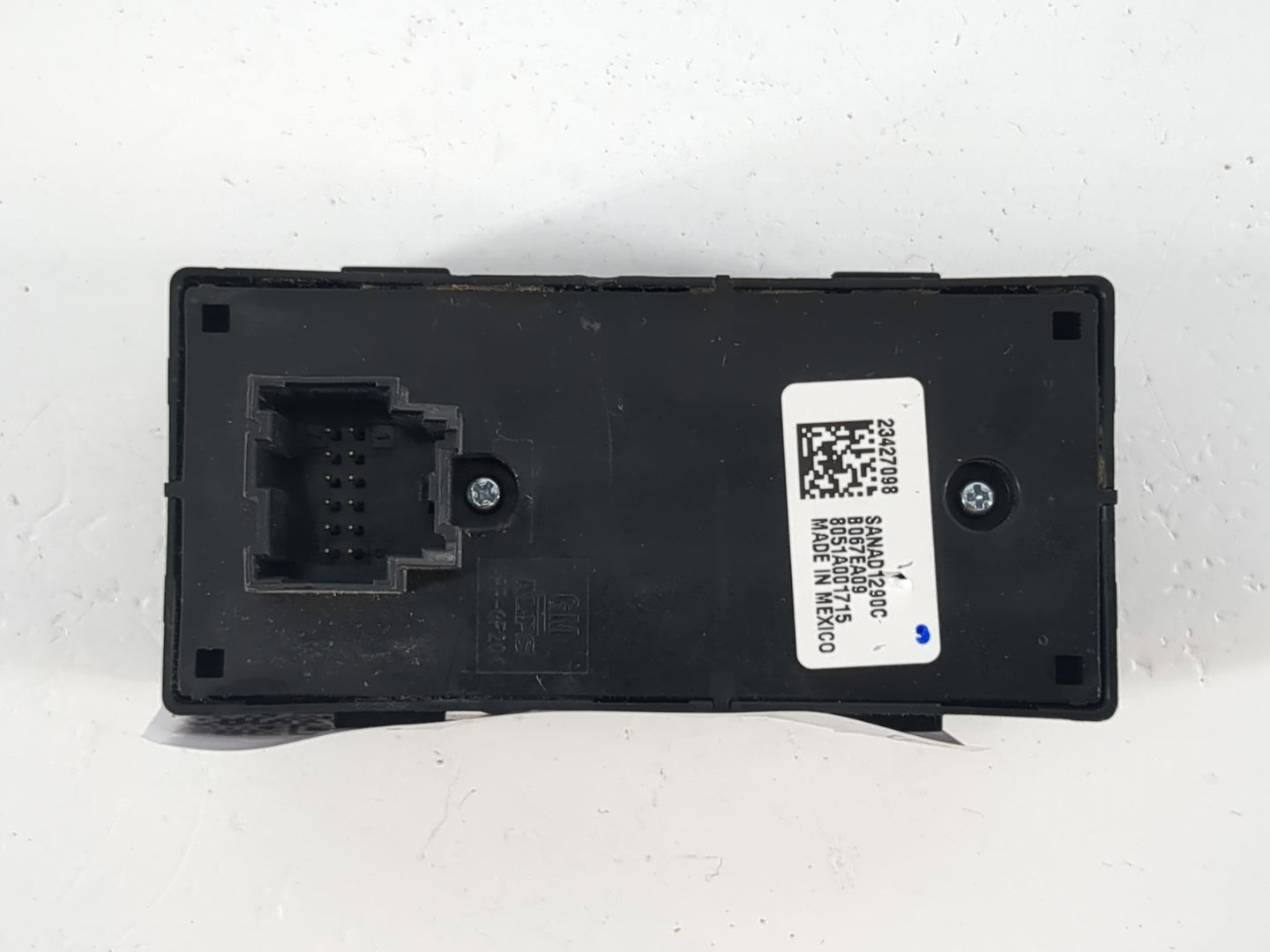 2015-2019 Gmc Sierra 2500 Master Power Window Switch Replacement Driver Side Left P/N:23427098 Fits OEM Used Auto Parts - Oe