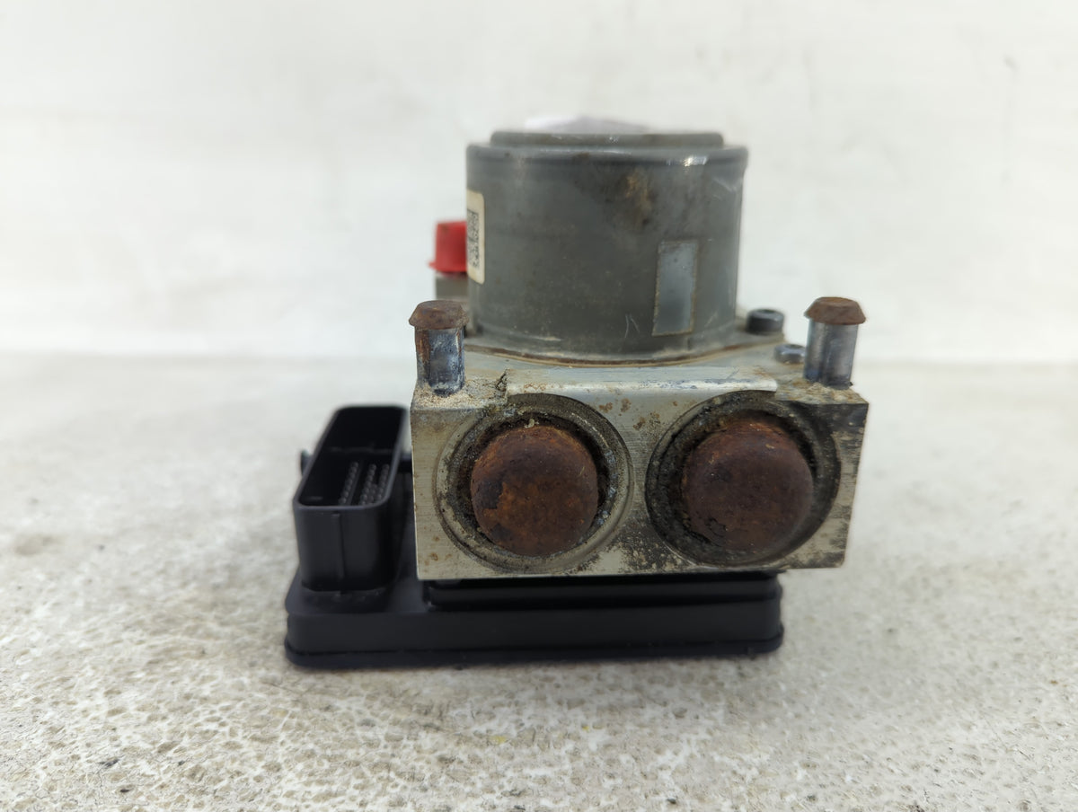 2018-2019 Gmc Sierra 2500 Anti-Lock Brake ABS Pump Module Actuator OEM P/N:84256794 Fits Fits 2018 2019 OEM Used Auto Parts 