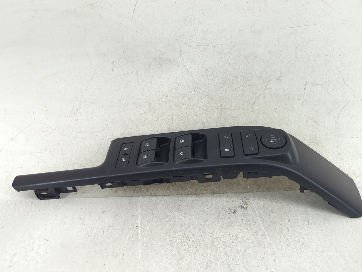 2015-2019 Gmc Sierra 2500 Master Power Window Switch Replacement Driver Side Left P/N:23154700 Fits OEM Used Auto Parts - Oe