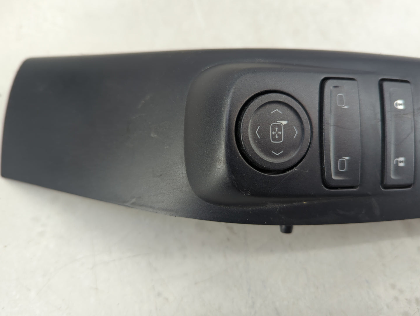2015-2019 Gmc Sierra 2500 Master Power Window Switch Replacement Driver Side Left P/N:23154700 Fits OEM Used Auto Parts - Oe