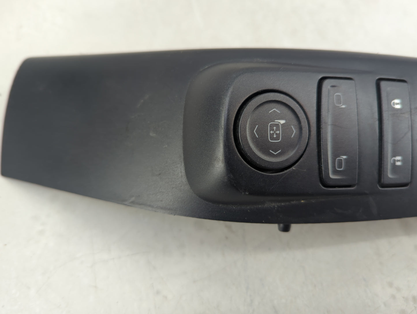 2015-2019 Gmc Sierra 2500 Master Power Window Switch Replacement Driver Side Left P/N:23154700 Fits OEM Used Auto Parts - Oe