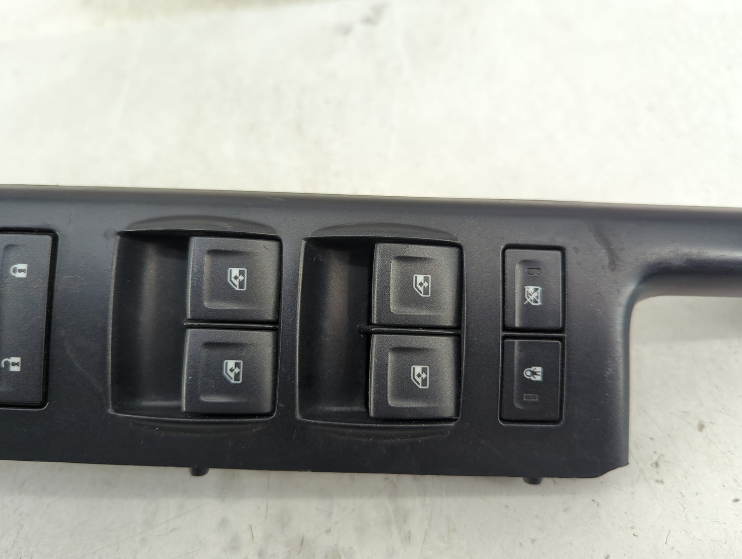 2015-2019 Gmc Sierra 2500 Master Power Window Switch Replacement Driver Side Left P/N:23154700 Fits OEM Used Auto Parts - Oe