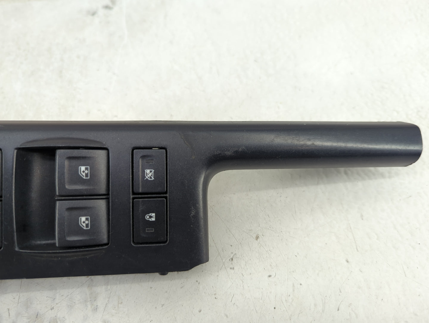 2015-2019 Gmc Sierra 2500 Master Power Window Switch Replacement Driver Side Left P/N:23154700 Fits OEM Used Auto Parts - Oe