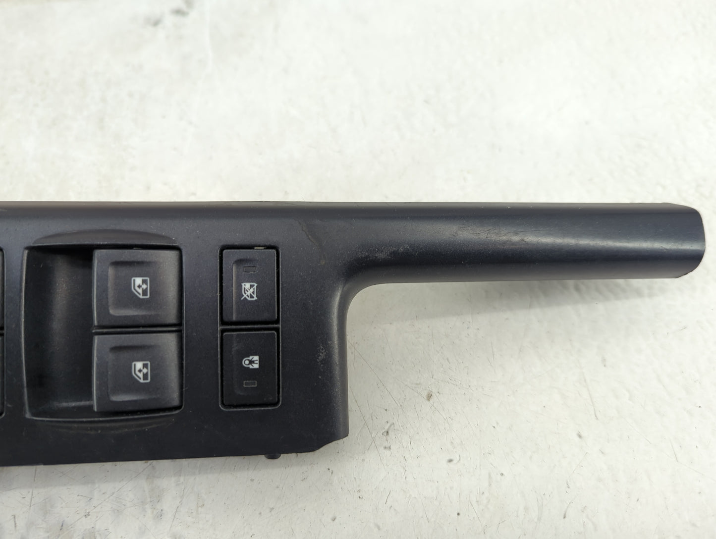 2015-2019 Gmc Sierra 2500 Master Power Window Switch Replacement Driver Side Left P/N:23154700 Fits OEM Used Auto Parts - Oe
